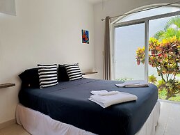 Gorgeous 8 People Basic Villa With Pool Playacar Phase 2