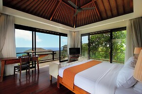 Trisha Cliff Villa Karang Tinggi