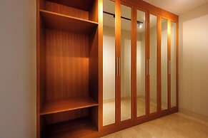 Trisha Cliff Villa Karang Tinggi