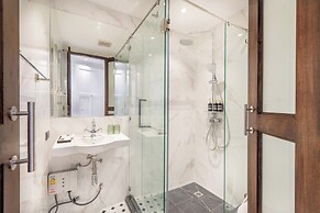 Cherie Bangkok Boutique Hotel