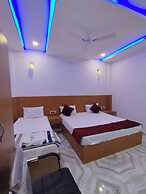 Goroomgo Nirmala Palace Ayodhya