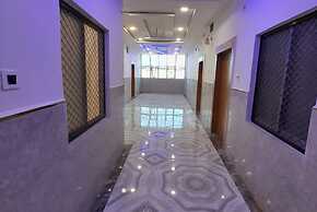 Goroomgo Nirmala Palace Ayodhya