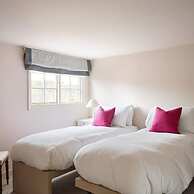 Northfield End Cottage - From 250 Per Night