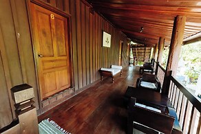 Maison Barn Laos Guesthouse