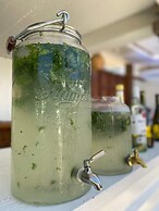 Zanara Hotel Boutique
