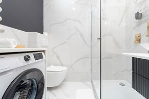 Elegant Apartment Rzeszów by Renters