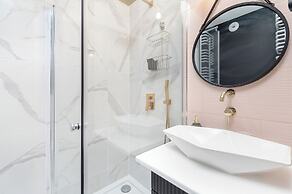 Elegant Apartment Rzeszów by Renters