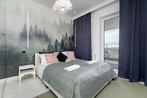 Elegant Apartment Rzeszów by Renters