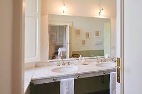 3884 Villa Monacelli by Barbarhouse