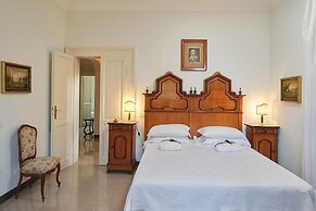 3884 Villa Monacelli by Barbarhouse