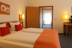 Hotel-Restaurant Zum Kirschbaum