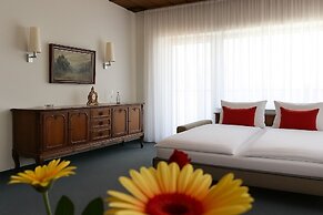 Hotel-Restaurant Zum Kirschbaum