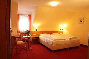 Hotel-Restaurant Zum Kirschbaum