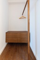 Louly Trevi Fountain