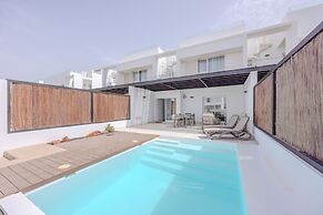 Serena Holiday Homes by LIVVO