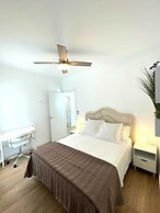 Serena Holiday Homes by LIVVO