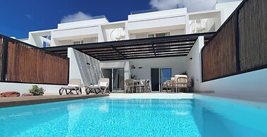 Serena Holiday Homes by LIVVO