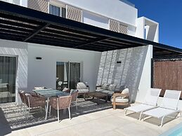 Serena Holiday Homes by LIVVO