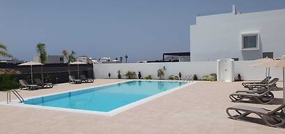 Serena Holiday Homes by LIVVO