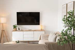 Serena Holiday Homes by LIVVO