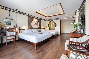 Qualia De Hôtel Hoi An - Rooftop Bar City View