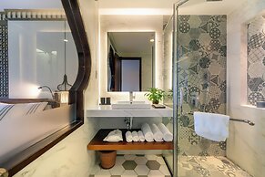 Qualia De Hôtel Hoi An - Rooftop Bar City View