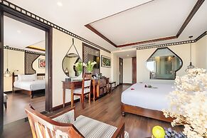 Qualia De Hôtel Hoi An - Rooftop Bar City View