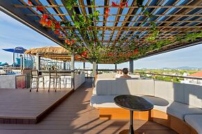 Qualia De Hôtel Hoi An - Rooftop Bar City View