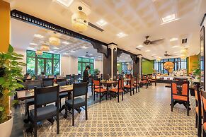 Qualia De Hôtel Hoi An - Rooftop Bar City View