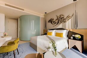 Cinnamon Life at City of Dreams