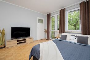 Wilanowska Studio Warsaw by Renters