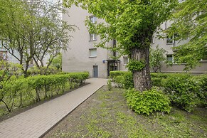 Wilanowska Studio Warsaw by Renters