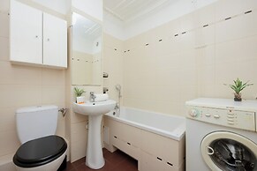 Wilanowska Studio Warsaw by Renters