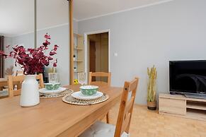 Wilanowska Studio Warsaw by Renters