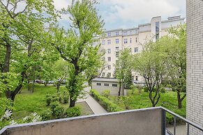 Wilanowska Studio Warsaw by Renters