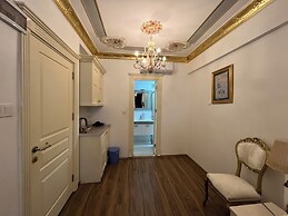 Saffron Hotel Old City