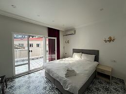 Saffron Hotel Old City