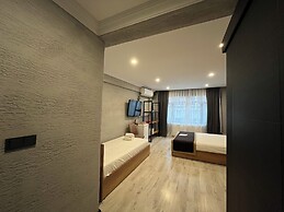 Saffron Hotel Old City