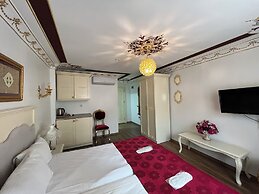 Saffron Hotel Old City