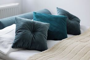 Charming Studio for 2 Persons by Renters