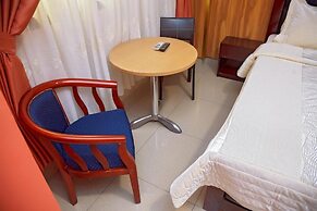 Noubou International Hotel Bonapriso