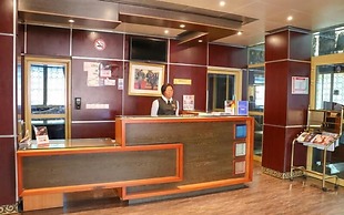 Noubou International Hotel Bonapriso