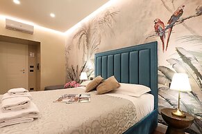 Vatican Cozy Suite - Liberty Collection