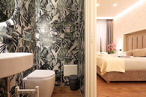 Vatican Cozy Suite - Liberty Collection