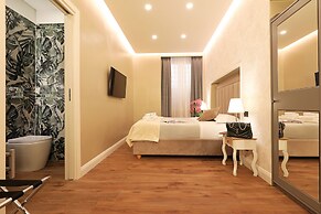 Vatican Cozy Suite - Liberty Collection