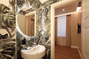 Vatican Cozy Suite - Liberty Collection