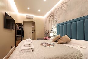 Vatican Cozy Suite - Liberty Collection