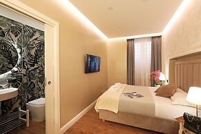 Vatican Cozy Suite - Liberty Collection