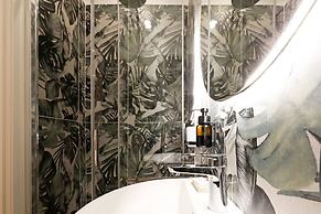 Vatican Cozy Suite - Liberty Collection