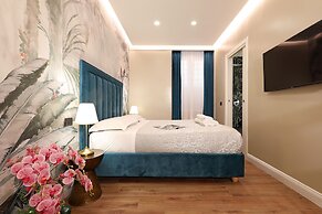 Vatican Cozy Suite - Liberty Collection